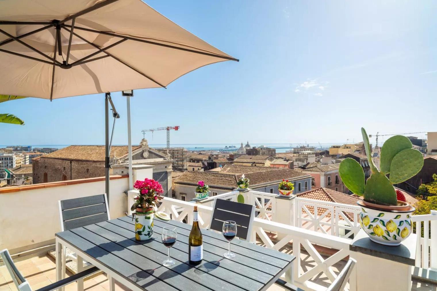 Апартаменты La Terrazza Sul Cielo Катания Экстерьер фото