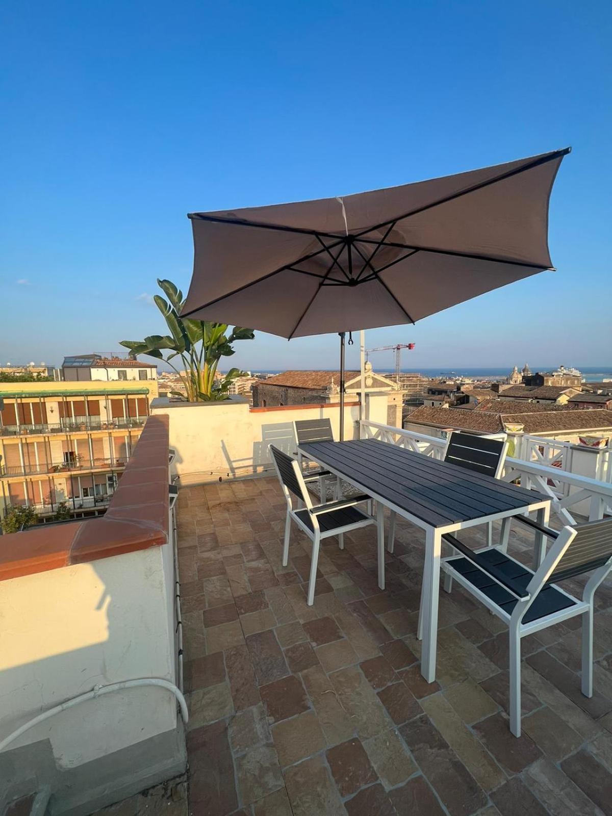 Апартаменты La Terrazza Sul Cielo Катания Экстерьер фото